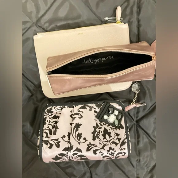 3 Brand New Makeup Bags - Picture 3 of 5